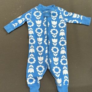 Hanna Anderson sleeper. Like new zipper pajamas